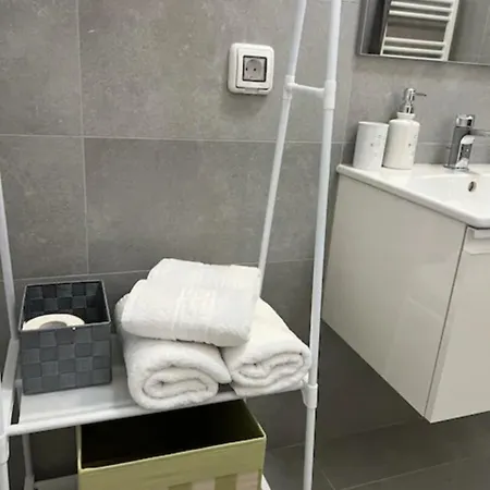 شقة High-rise Luxury With Free Parking *