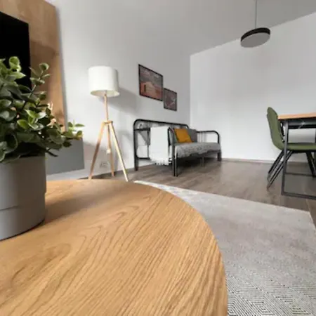 Apartment High-rise Luxury With Free Parking Bucharest