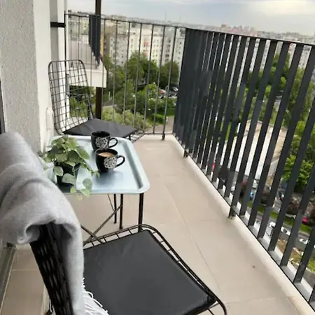 High-rise Luxury With Free Parking Apartamento Bucarest