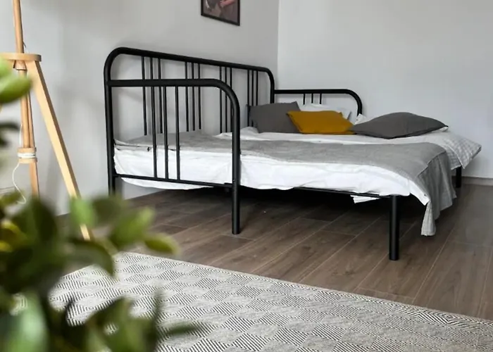 High-rise Luxury With Free Parking Apartman