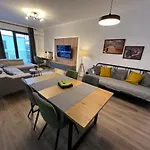 Διαμέρισμα High-rise Luxury With Free Parking Βουκουρέστι