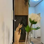 High-rise Luxury With Free Parking Διαμέρισμα *
